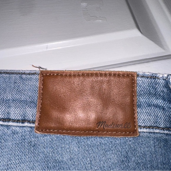 Madewell The High Rise Slim Crop Boyjean Jeans Distressed Raw Hem medium blue 24 - Picture 10 of 14